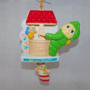 VTG 1984 Hasbro Glo Worm Wishing Well Musical Motion Crib Toy Lullaby Goodnight
